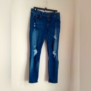 Refuge Jeans Women 8 Blue Skinny Distressed Academia Casual Versatile Y2K Dinner